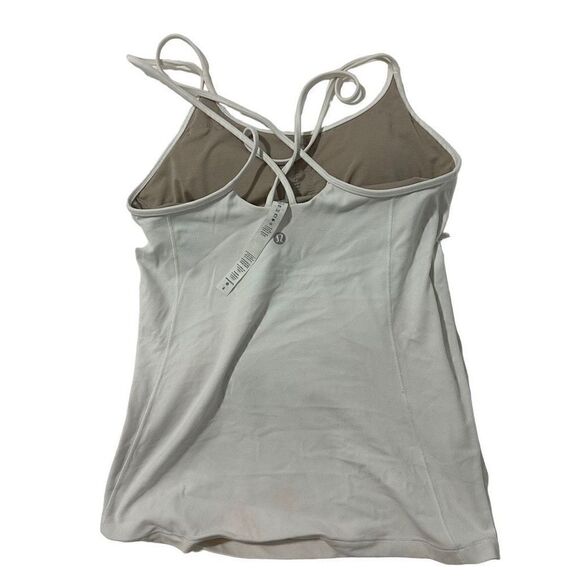 Lululemon sport top size 8 - Picture 2 of 3